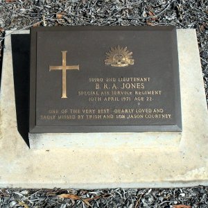 B. Jones (Grave)