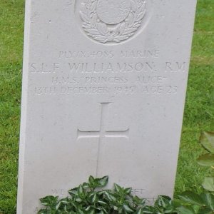 S. Williamson (Grave)
