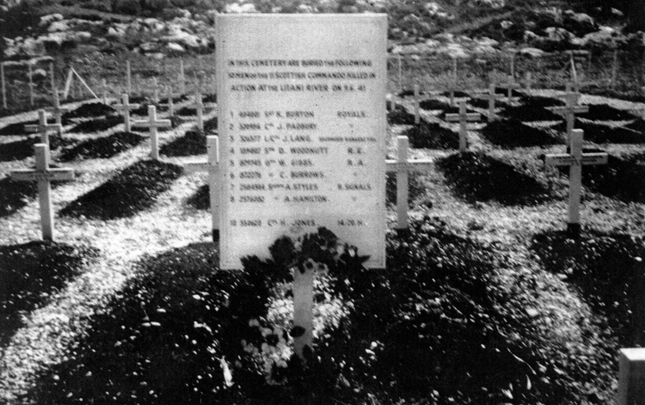 11 Commando graves