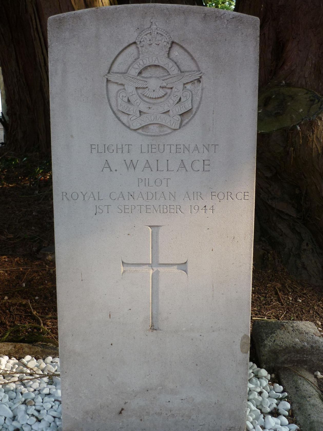 A. Wallace (Grave)