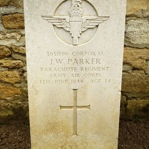 J. Parker (Grave)
