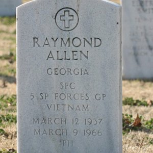 R. Allen (Grave)