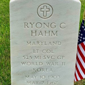 R. Hahm (Grave)